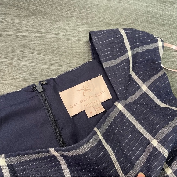 Gal meets glam navy plaid dress - Picture 7 of 8